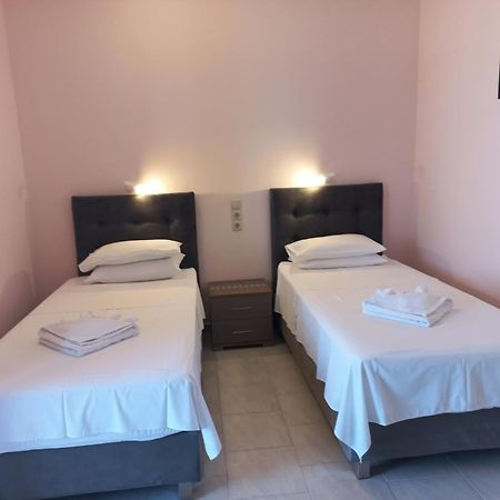 Porto-Fino Hotel Arillas  Bagian luar foto