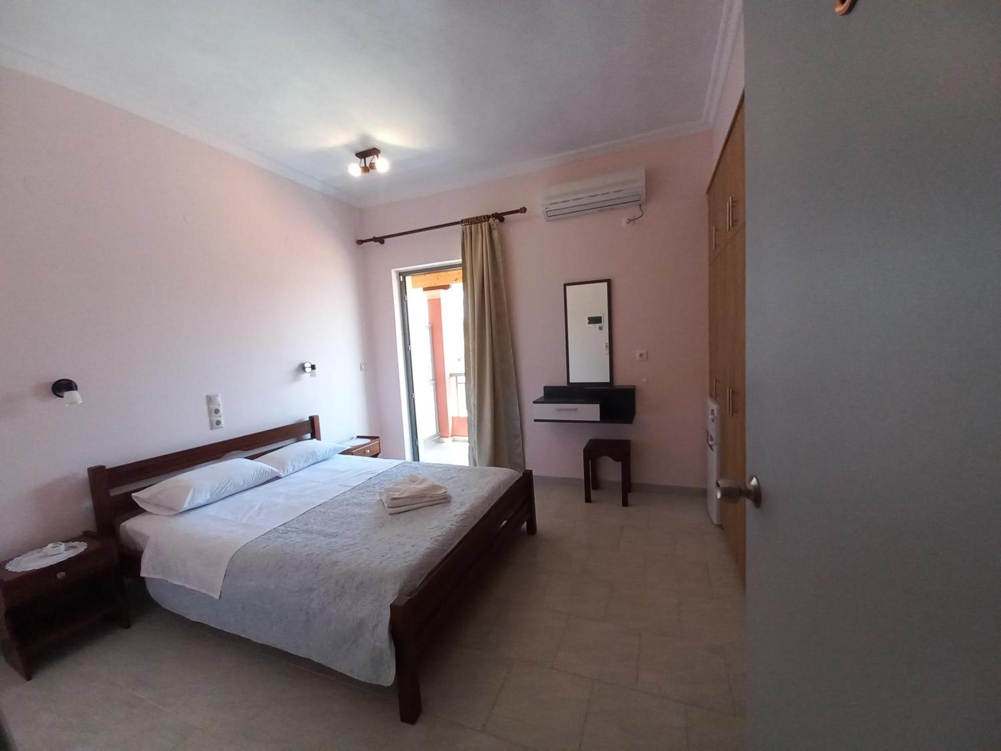 Porto-Fino Hotel Arillas  Bagian luar foto