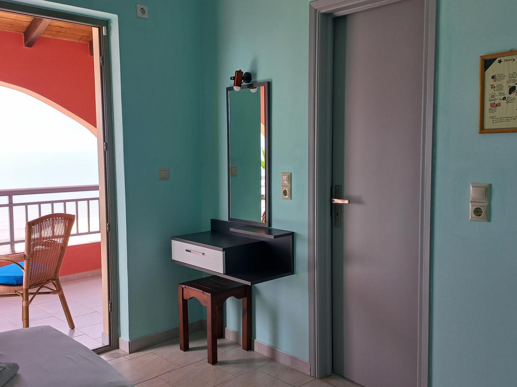 Porto-Fino Hotel Arillas  Bagian luar foto